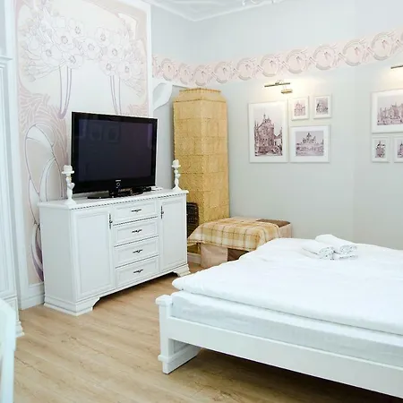 Deluxe In The City Center Apartman *